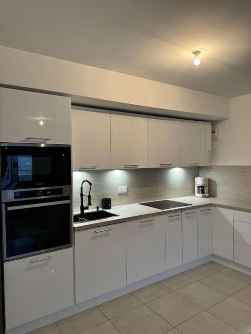 Superbe Appartement - Near Paris كورباي إيسون المظهر الخارجي الصورة